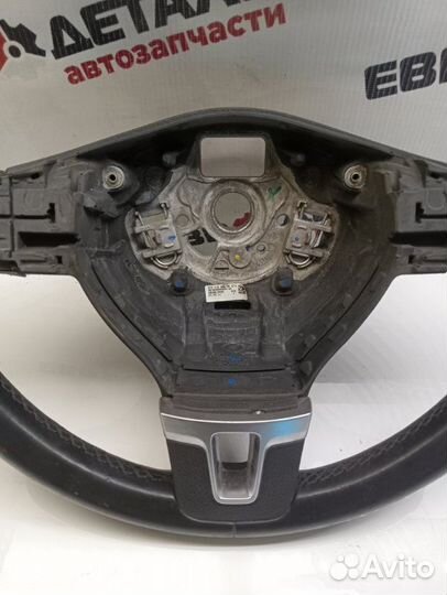 Руль Volkswagen Passat B7 седан сaxa 1.4 2011