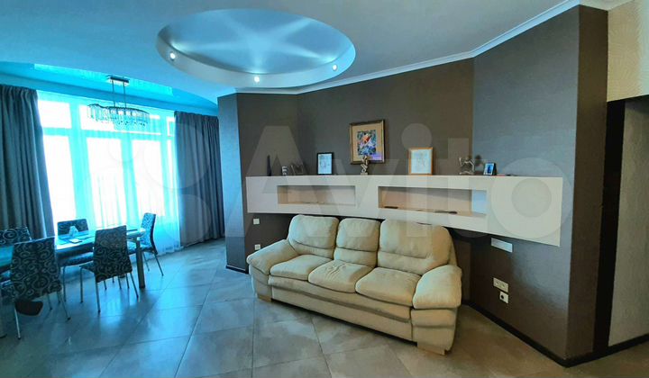 2-к. квартира, 64 м², 5/11 эт.