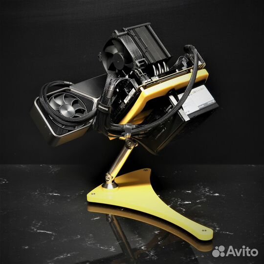 Эксклюзивный корпус компьютера