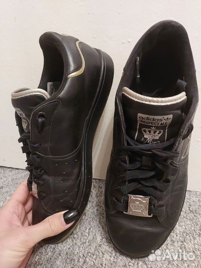 Кроссовки adidas