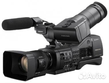 Видеокамера (камкодер) Sony NEX-EA50H