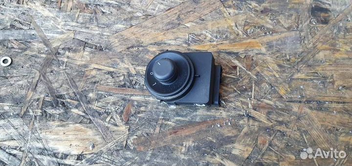 Переключатель регулировки зеркала Opel Insignia 2