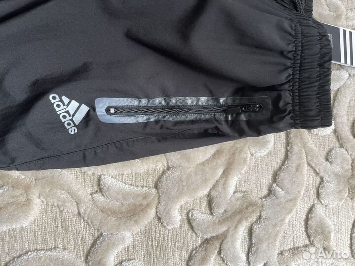 Шорты adidas originals р.S новые