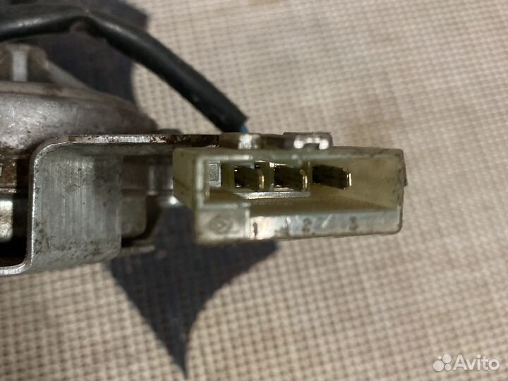 Моторчик стеклоочистителя Renault 7700308806