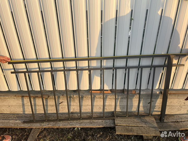 Ограждение металоконструкция