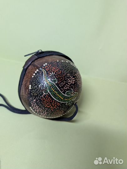 Оригинальная сумочка из кокоса