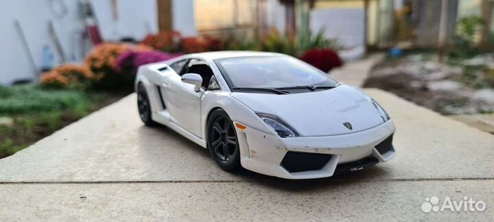 Модель автомобиля