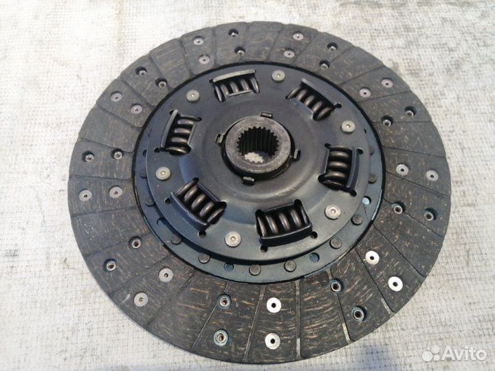 Диск сцепления Nissan