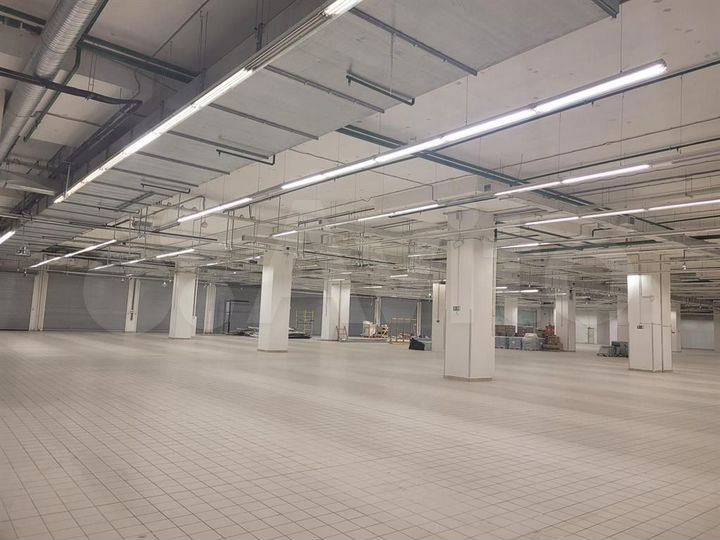 Сдам торговое помещение, 5500 м²