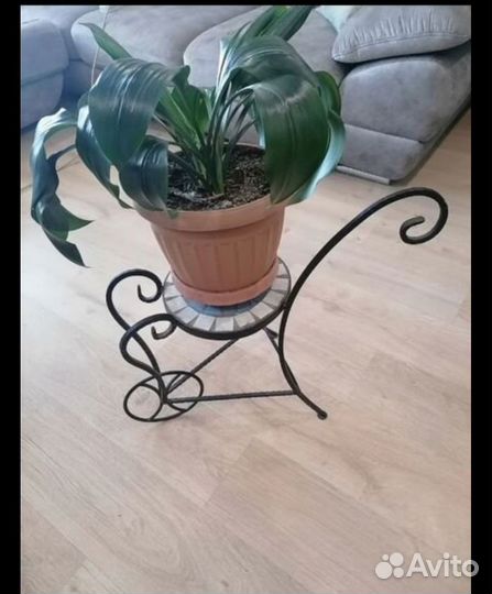 Подставка для цветов