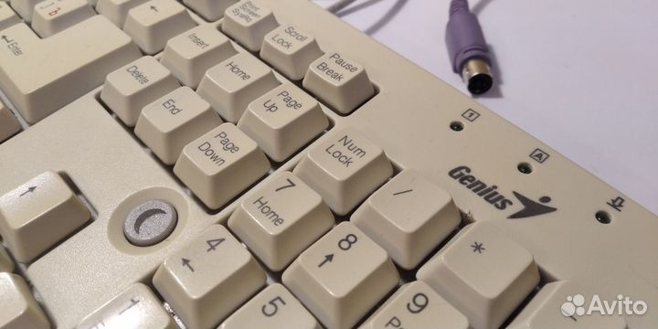 Клавиатура PS/2 Genius
