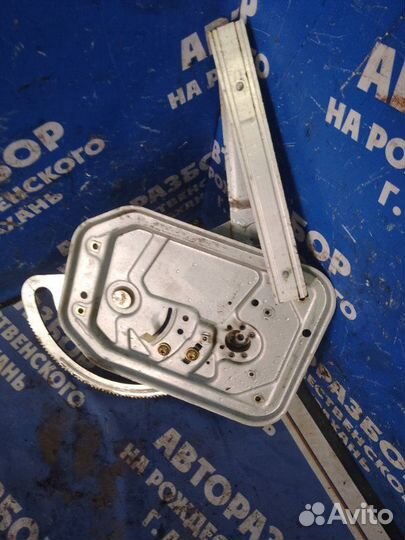 Трапеция стеклоподъемника. Scania P094Cb6X4Hz260