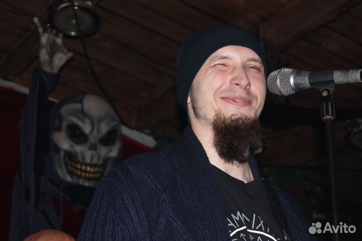 Водитель автомобиля,автомеханик