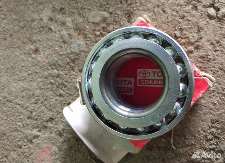 Задний ступичный подшипник 90369-38019