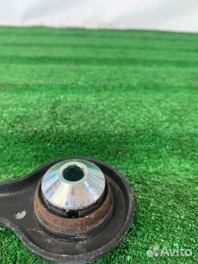 Рычаг задний левый Ford Mustang 6 S550 рест. 2019