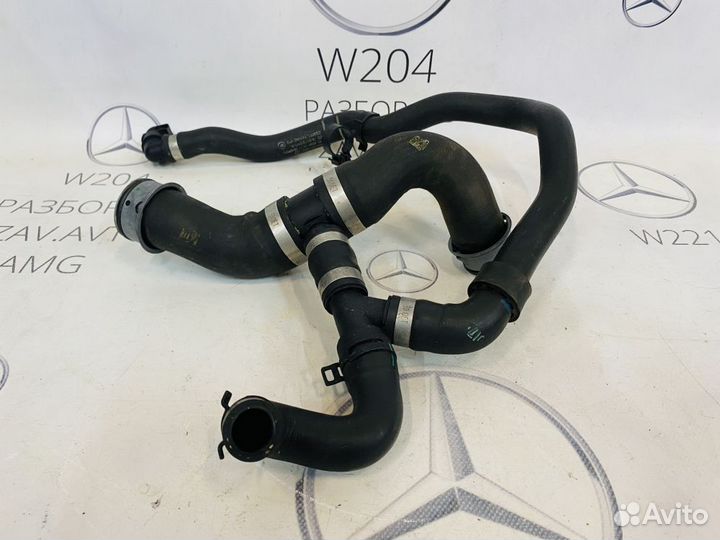 Патрубок охлаждения Mercedes-Benz M271.860