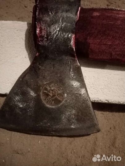 Топор старинный плотницкий