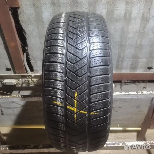 Pirelli Winter Sottozero 3 225/45 R18