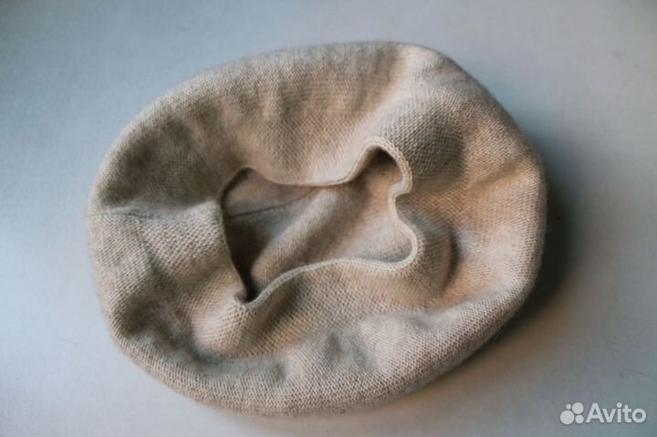 Берет вязаный