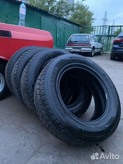 Bridgestone Blizzak DM-Z3 225/70 R17