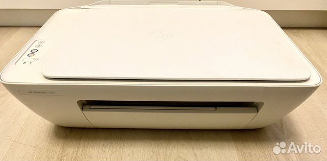 Мфу струйное HP DeskJet 2320, цветн., A4, белый