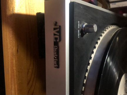 Проигрыватель винила JVC QJ- F4 Обмен