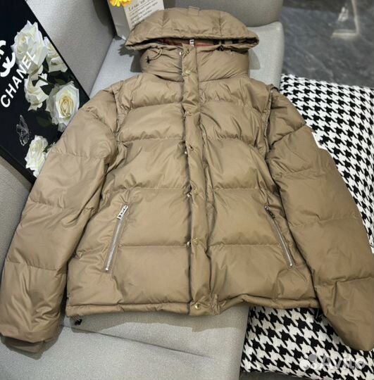 Пуховик женский Burberry