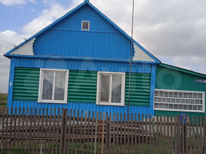 Дом 55 м² на участке 3,8 сот.