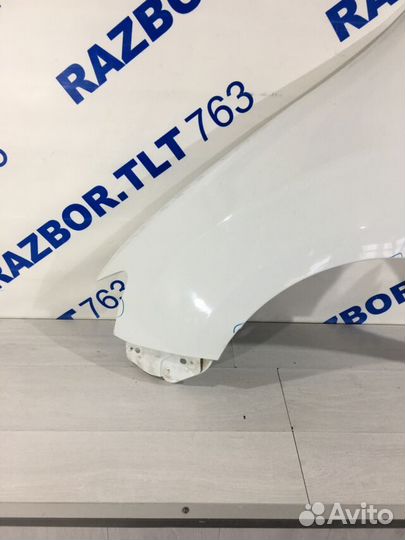 Крыло переднее левое renault sandero 2 1.2 мт хетч