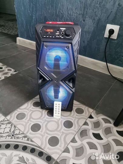 Портативная колонка telefunken подсветка, караоке