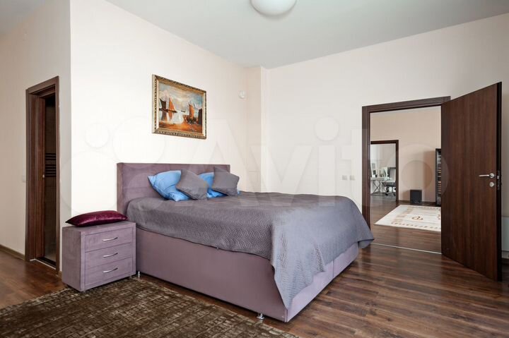 3-к. квартира, 125 м², 5/5 эт.