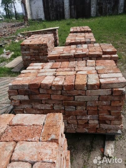Кирпич полнотелый красный Б.У