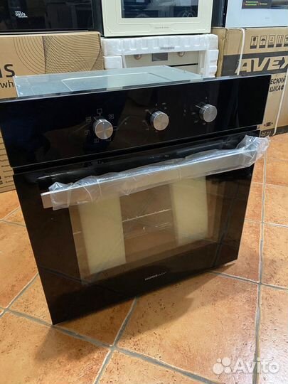 Электрический духовой шкаф Homsair OEF657BK