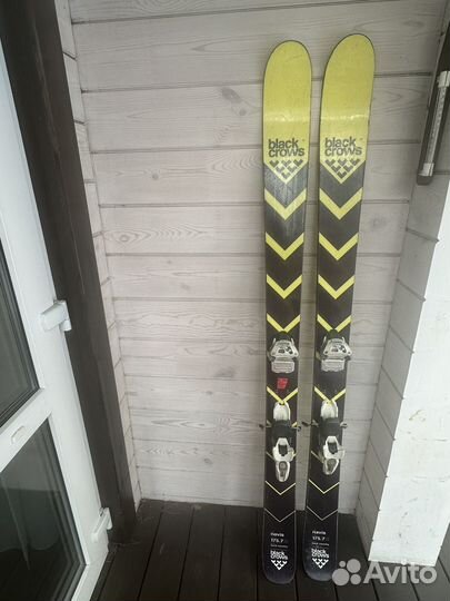 Горные лыжи