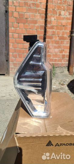 Стоп сигнал Daihatsu Tanto LA600S Custom