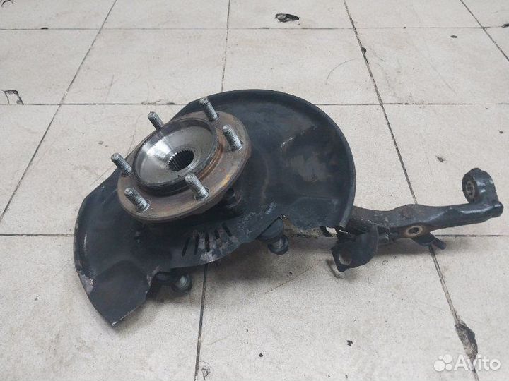 Кулак поворотный левый Toyota Land Cruiser Prado