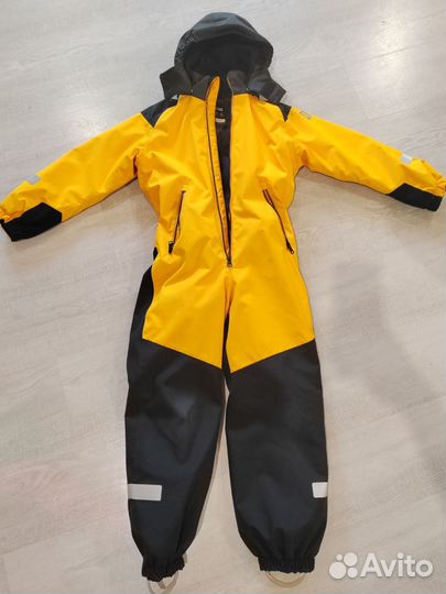 Зимний комбинезон для девочки 140 146 Reima