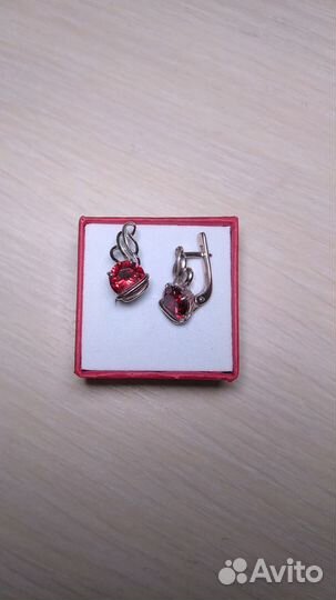 Серьги серебро 925 пробы с камнями фианитами