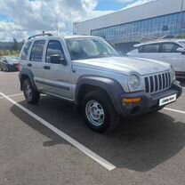 Jeep Liberty 2.4 MT, 2001, 135 000 км, с пробегом, цена 575 000 руб.