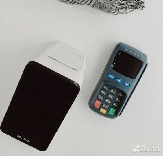 Эквайринг/Банковский пинпад PAX SP30