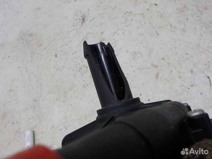 Насос водяной Land Rover Range Rover