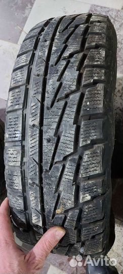 AMP Mud Terrain Attack M/T 195/65 R15