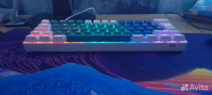 Игровая механическая клавиатура