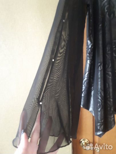 Блузка женская, 56 размер, одевалась 4-5 раз