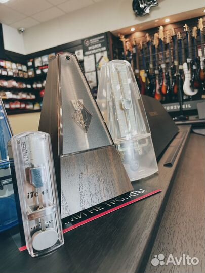 Метроном механический