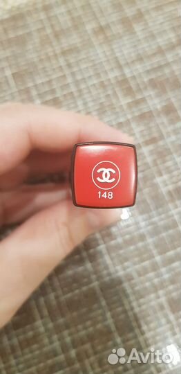 Помады и Блеск для губ