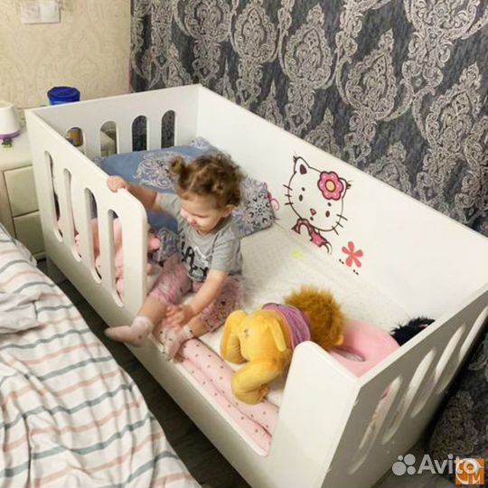 Кровать манеж для малыша от года