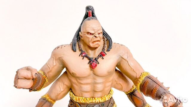 Коллекционна фигурка Goro из вселенной MK