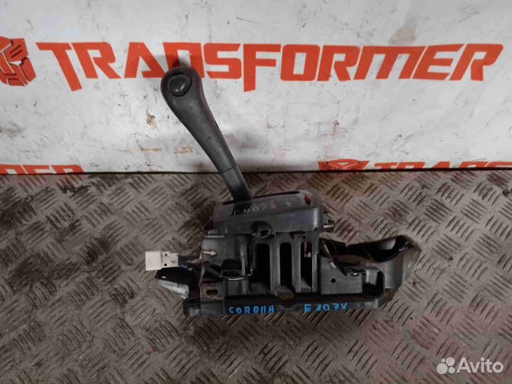 Селектор АКПП Тойота Королла EE107V