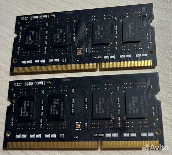 Sodimm Hynix 2GB PC3-12800, HMT325S6CFR8C